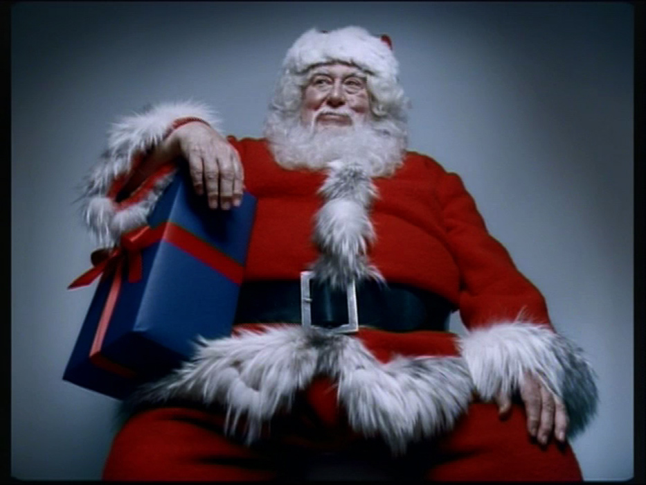 Club Bertelsmann Faces „Santa Claus“
